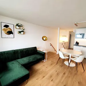 Apartment 2-zimmer Wohnung, Pools, Sauna Und Balkon, Sankt Englmar